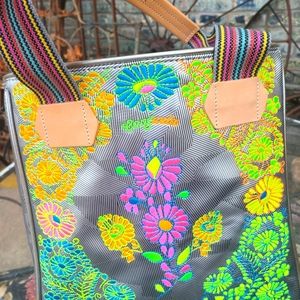 Consuela Classic Tote Kylie